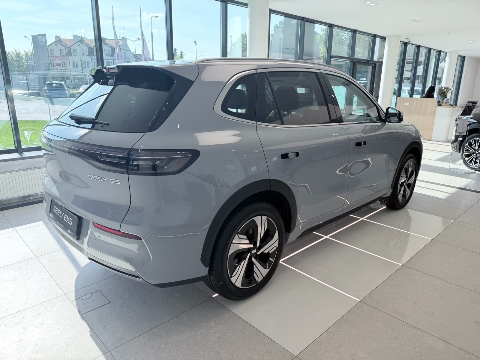 Geely EX5 1157 PLN netto / bez opłaty wstępnej / z ubezpieczeniem